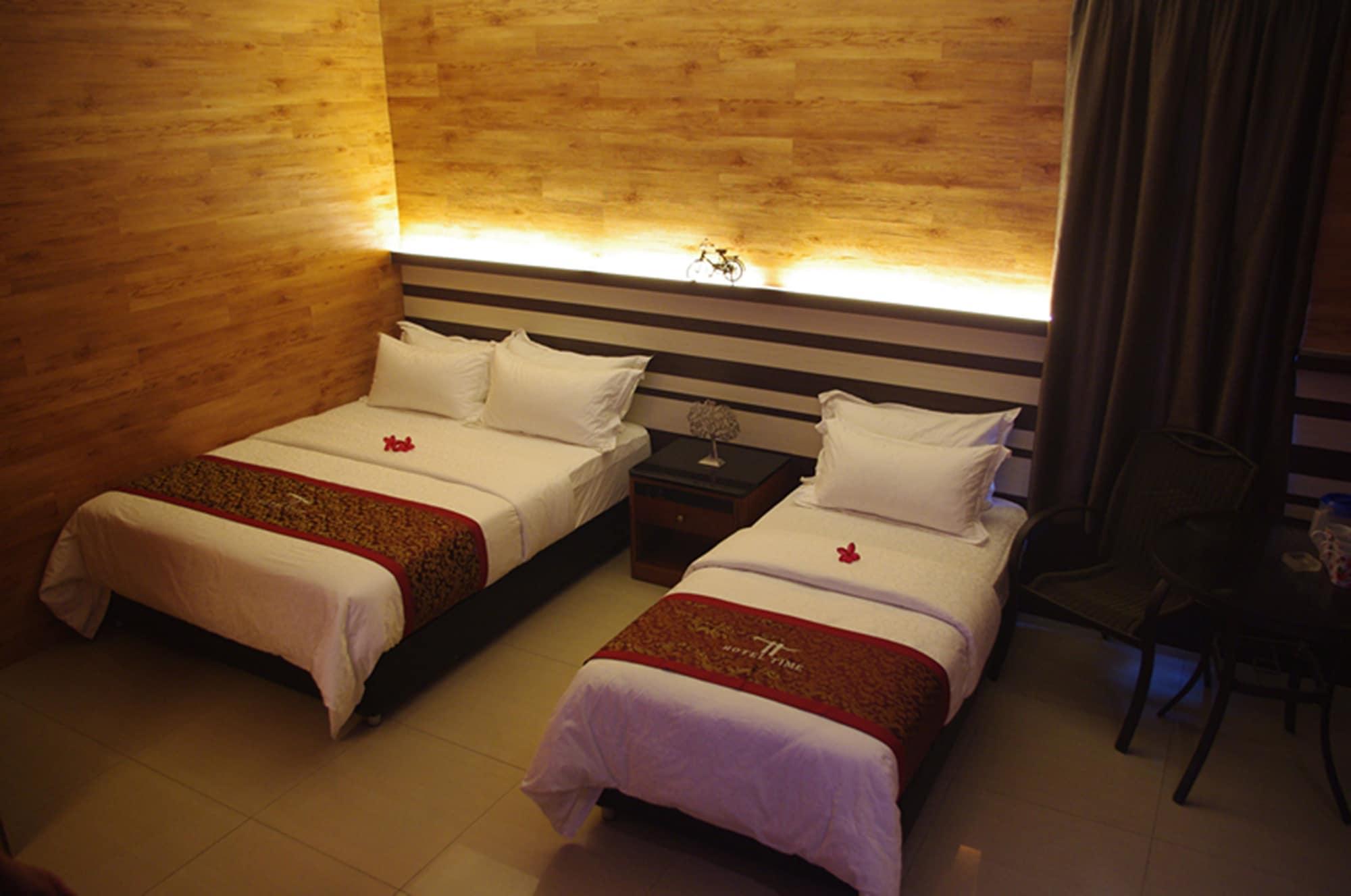 Hotel Time Johor Bahru Buitenkant foto