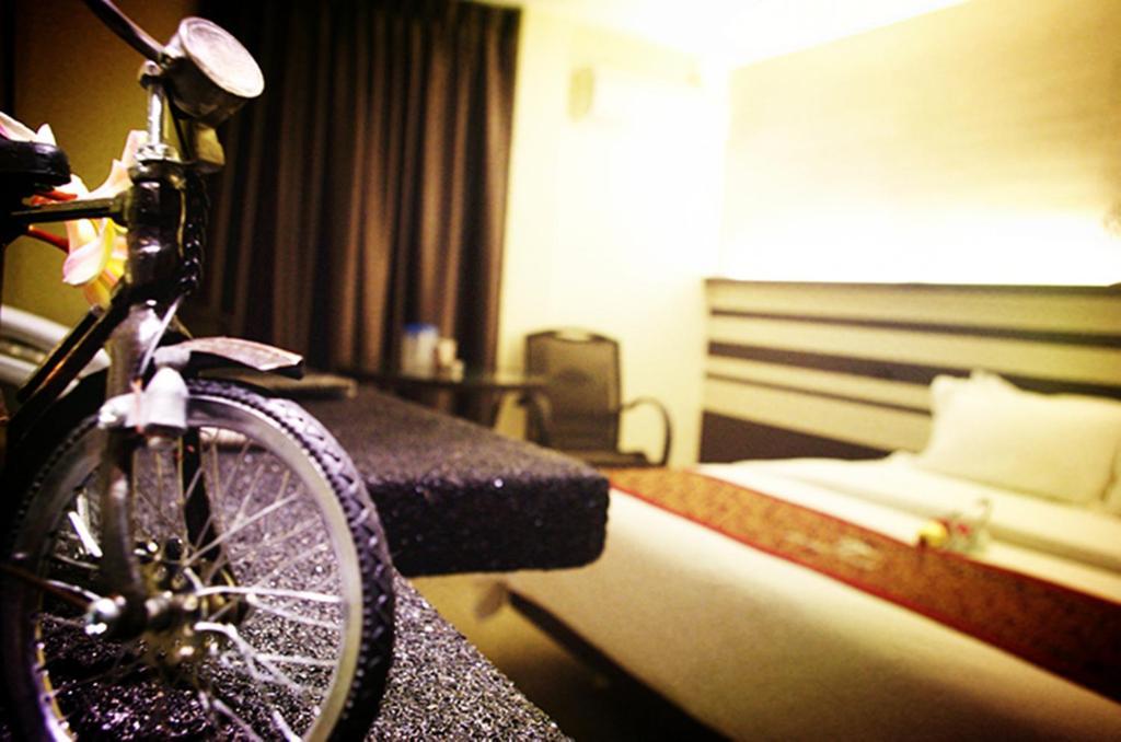 Hotel Time Johor Bahru Buitenkant foto